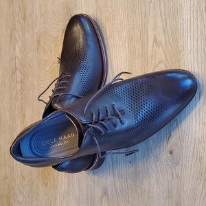 Cole Haan Men's Washington Grand Laser Wingtip Oxford Size 9.5 Brown Dress Shoes